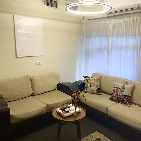 Citynest Apartments, 3-Minute Walk From The Skanderbeg Square Tirana Bagian luar foto