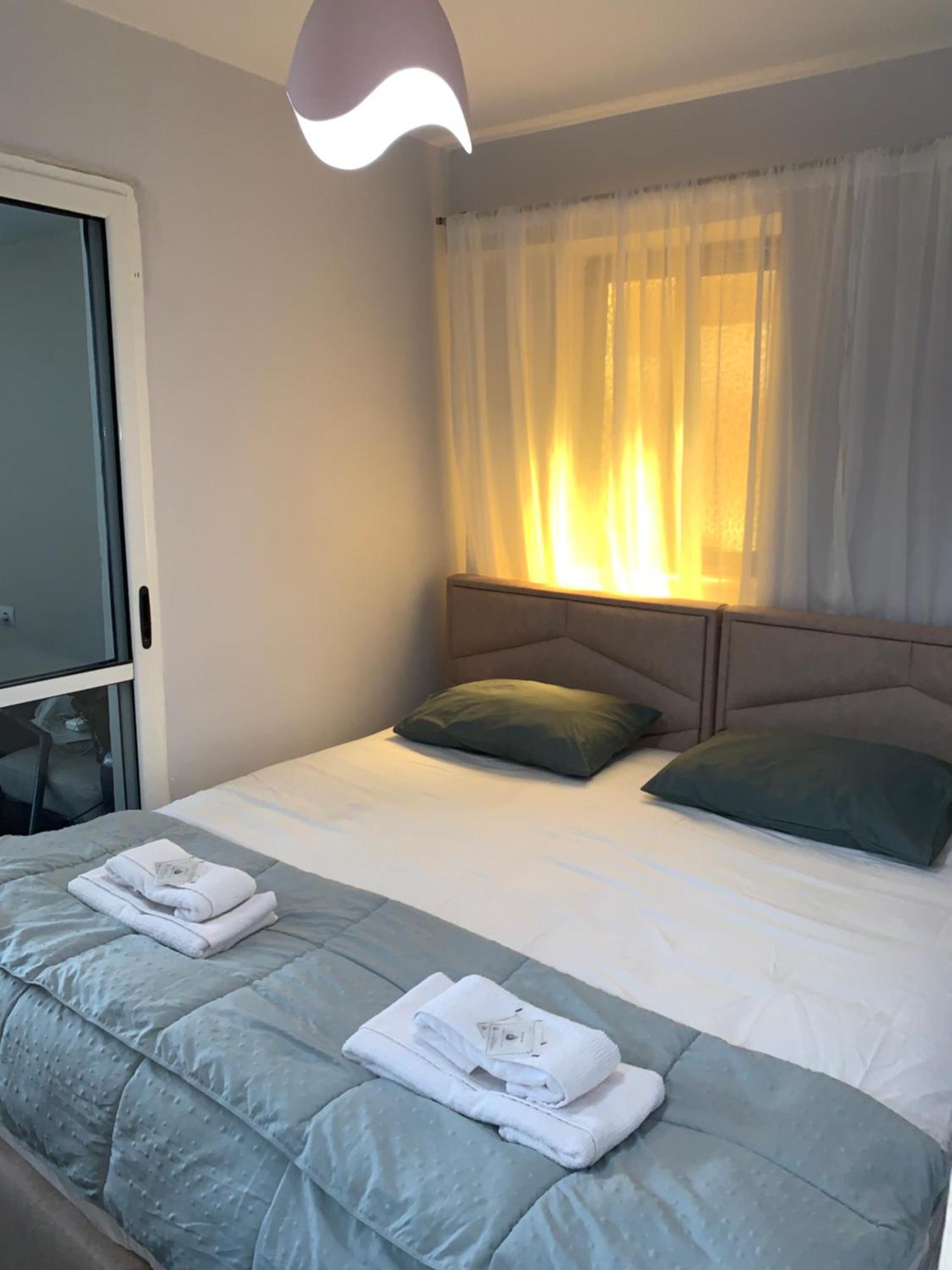 Citynest Apartments, 3-Minute Walk From The Skanderbeg Square Tirana Bagian luar foto