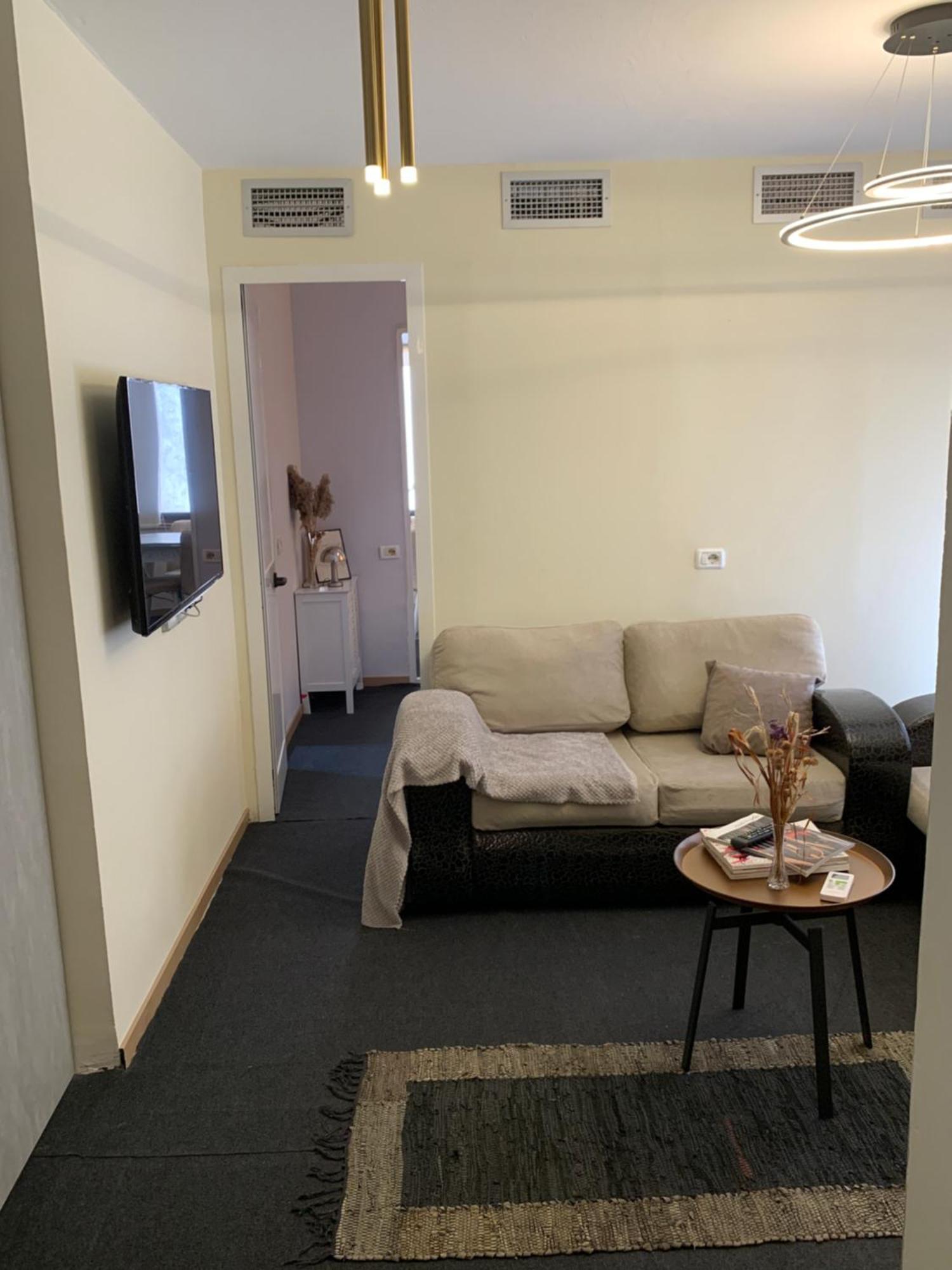 Citynest Apartments, 3-Minute Walk From The Skanderbeg Square Tirana Bagian luar foto
